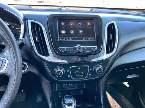 Used 2019 Chevrolet Equinox LT w/ LPO, Floor Liner Package image 17