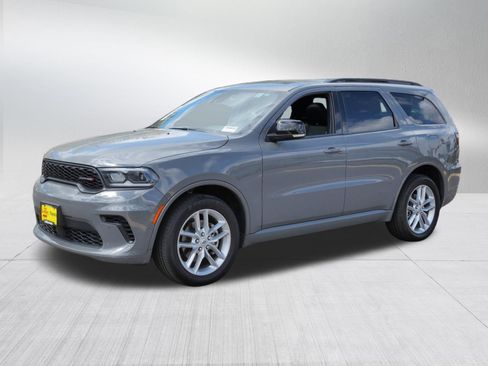 Used 2025 Dodge Durango GT AWD/4WD image 3
