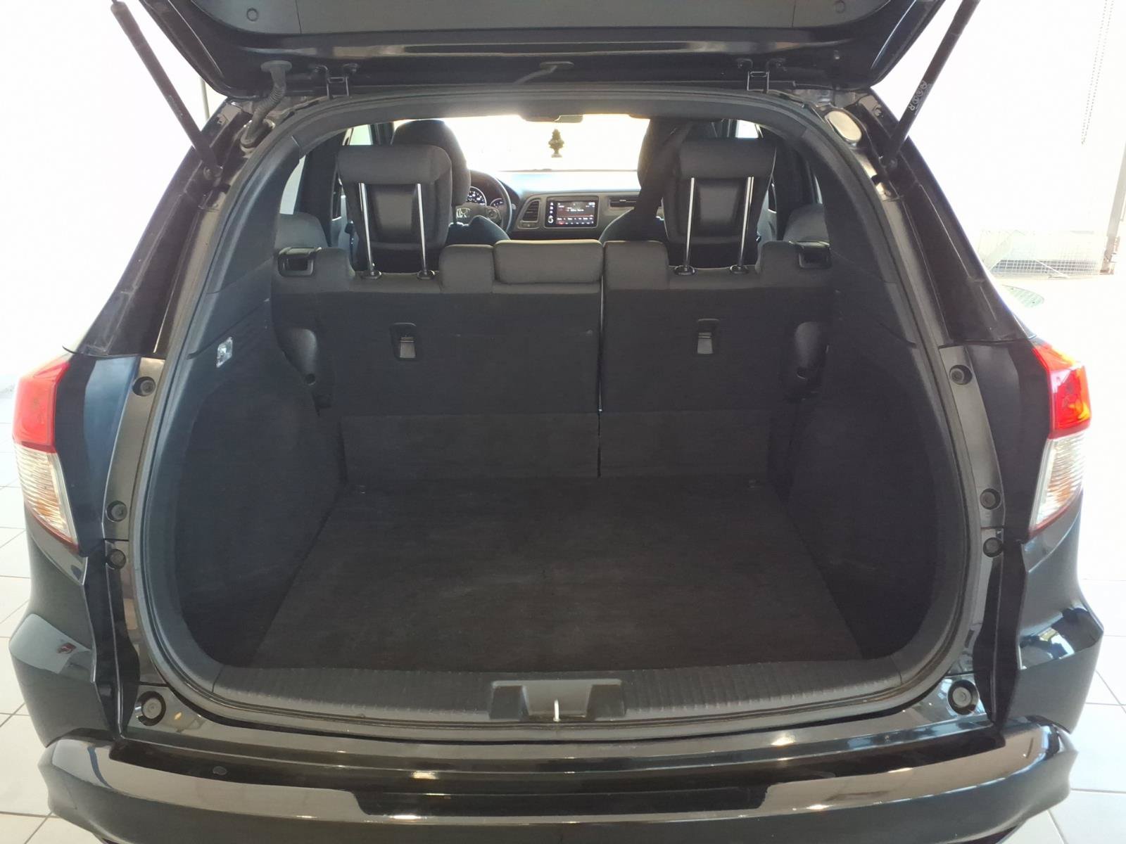 Certified 2022 Honda HR-V Sport image 17