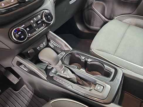 Used 2023 Chevrolet TrailBlazer LT w/ Convenience Package image 29