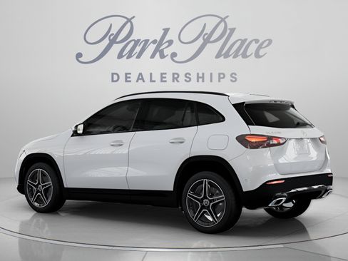 Used 2026 Mercedes-Benz GLA 250 image 12
