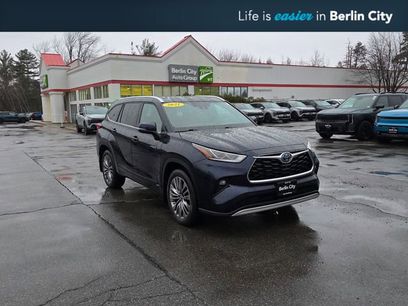Used 2021 Toyota Highlander Platinum