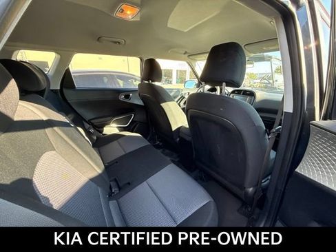 Certified 2022 Kia Soul LX FWD image 14
