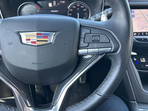Certified 2024 Cadillac XT6 Sport w/ LPO, Floor Liner Package AWD/4WD image 13