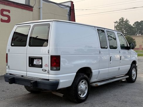 Used 2013 Ford E-250 and Econoline 250 w/ PWR Group RWD image 8