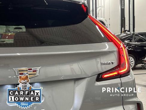 Used 2024 Cadillac XT4 Premium Luxury image 6