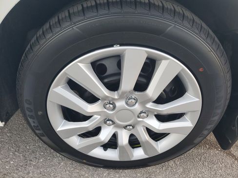 Used 2024 Toyota Corolla LE image 9