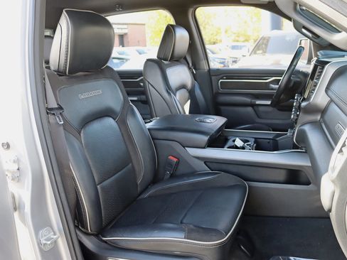 Used 2022 RAM 1500 Laramie image 32