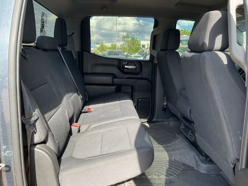 Used 2021 Chevrolet Silverado 1500 Custom Trail Boss AWD/4WD image 17