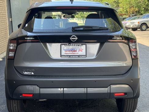 New 2026 Nissan Kicks SR w/ SR Premium Package AWD/4WD image 14