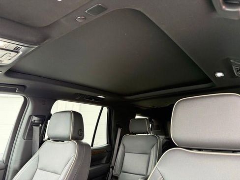 Used 2023 Chevrolet Tahoe Premier w/ Premium Package 2 image 15