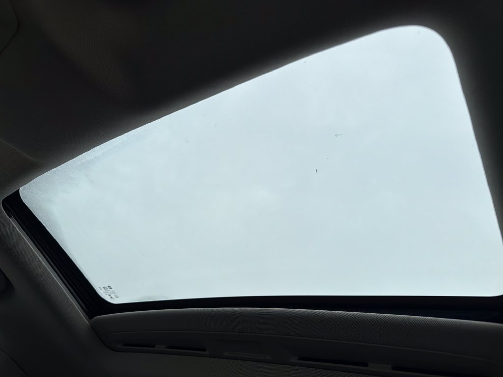 Used 2016 Buick Encore Convenience FWD image 25