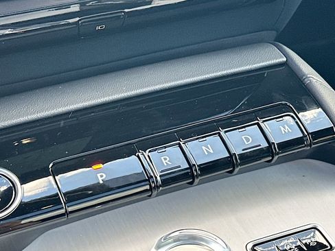 New 2025 Lincoln Navigator Reserve w/ Jet Appearance Package image 22