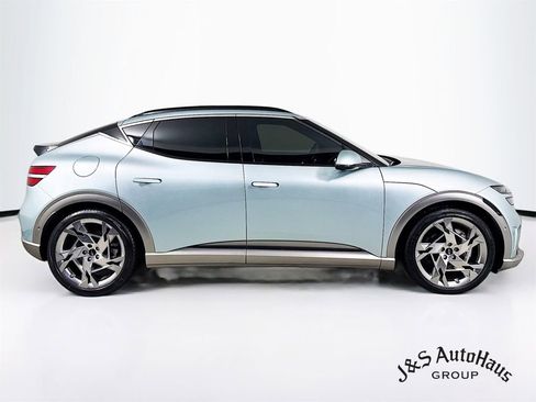 Used 2023 Genesis GV60 Performance image 8