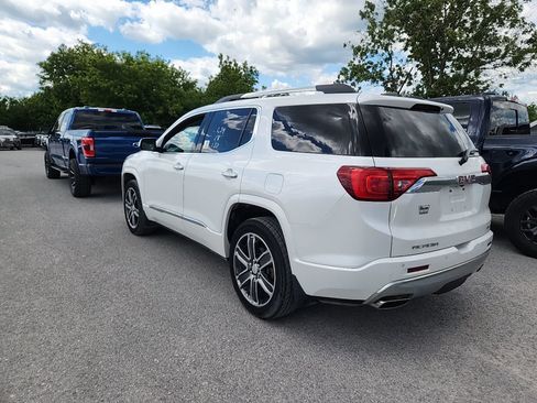 Used 2018 GMC Acadia Denali AWD/4WD image 6