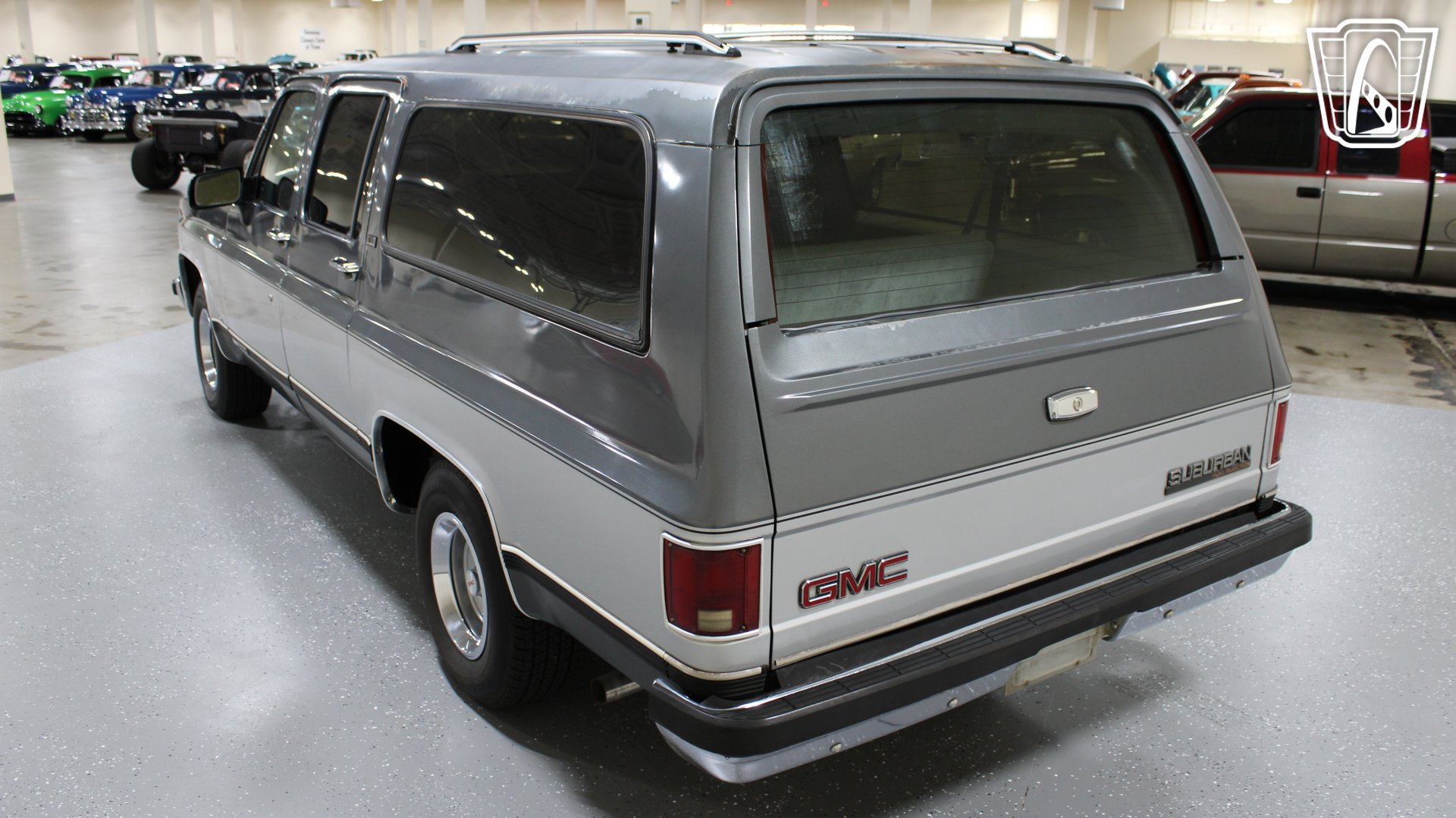 Used 1990 GMC Suburban 2WD image 27