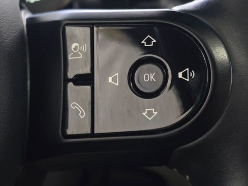 Used 2023 MINI Cooper SE image 38