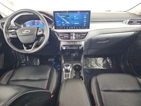 Certified 2024 Ford Escape Platinum image 21