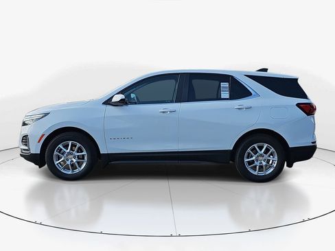 Used 2023 Chevrolet Equinox LT image 4