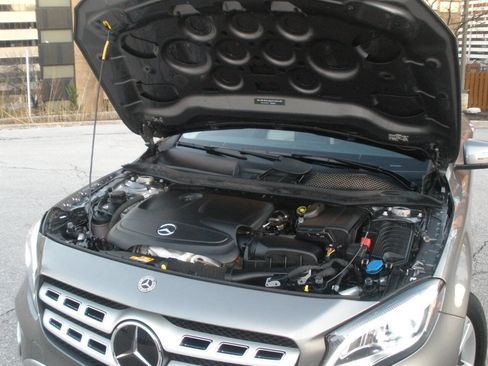 Used 2019 Mercedes-Benz GLA 250 4MATIC image 9