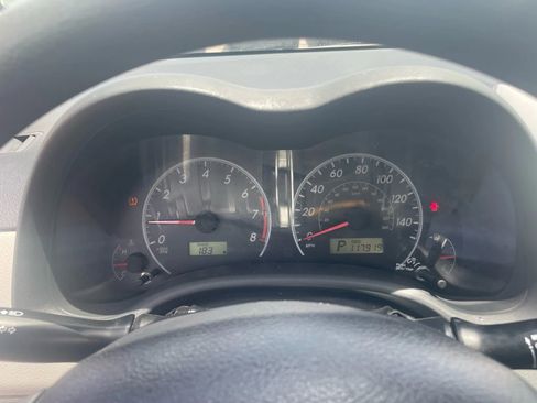 Used 2012 Toyota Corolla LE image 3