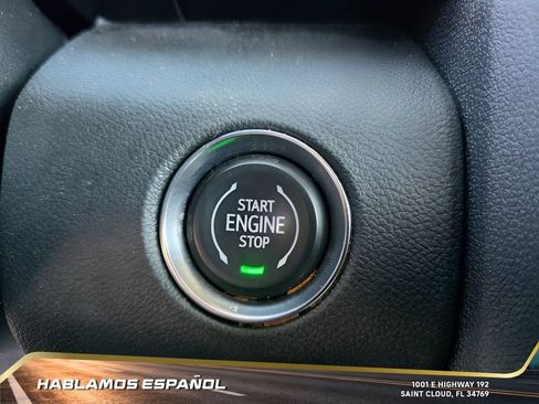 Certified 2025 GMC Acadia Elevation image 18