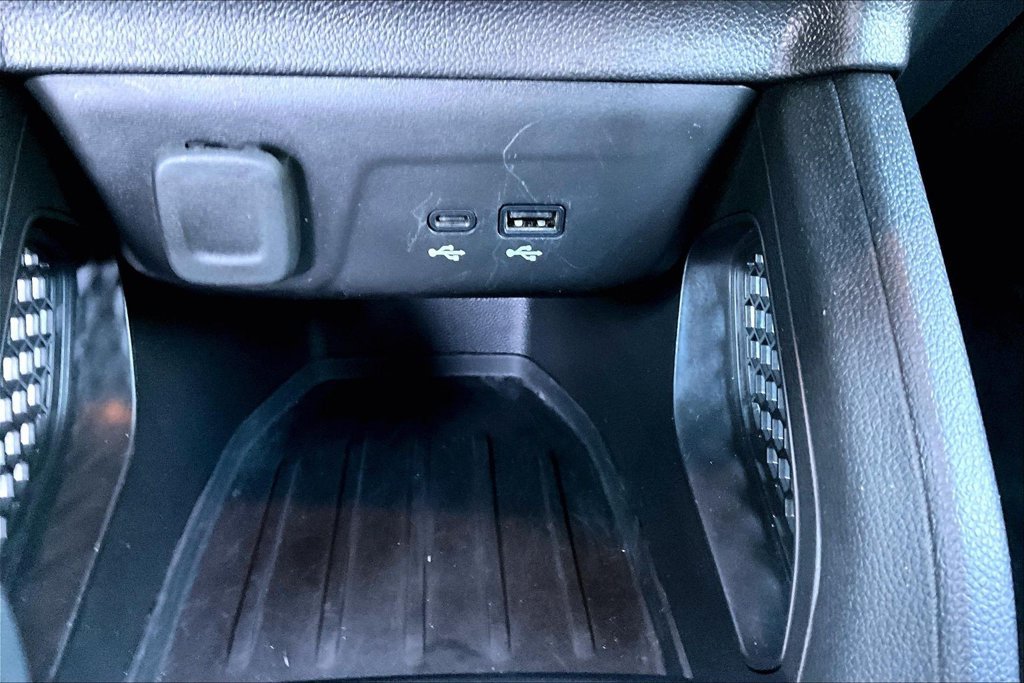 Used 2026 Chevrolet TrailBlazer LT AWD/4WD image 32