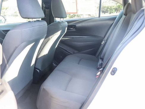 Certified 2025 Toyota Corolla LE FWD image 21