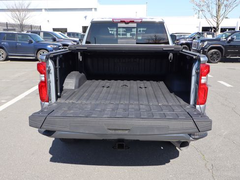 Used 2024 Chevrolet Silverado 2500 High Country w/ High Country Premium Package image 15