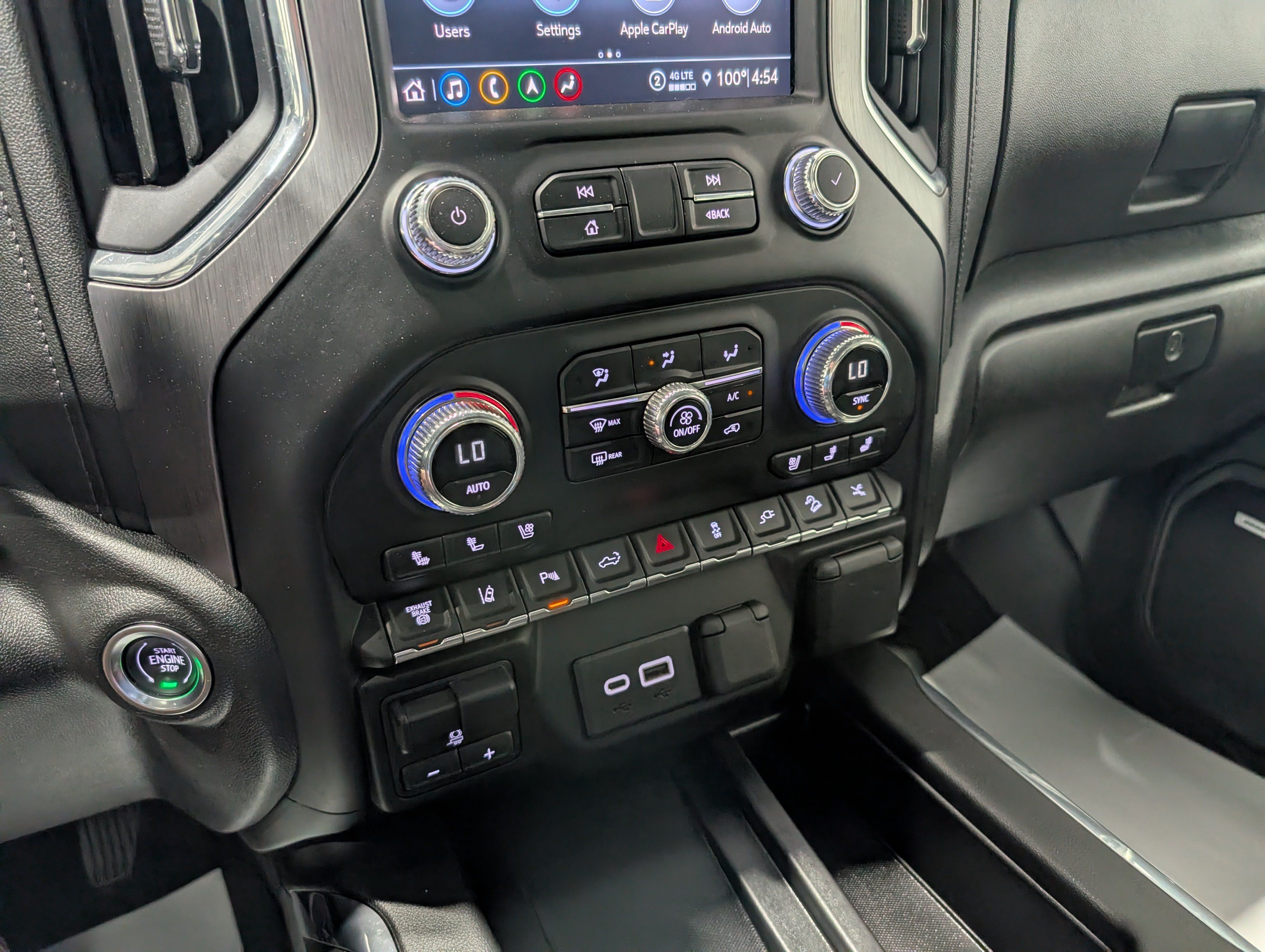 Used 2023 GMC Sierra 2500 Denali w/ Technology Package AWD/4WD image 26