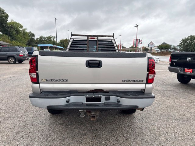Used 2005 Chevrolet Silverado 3500 LS w/ Heavy-Duty Power Package AWD/4WD image 21