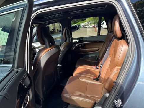 Used 2018 Volvo XC90 T8 Inscription AWD/4WD image 14