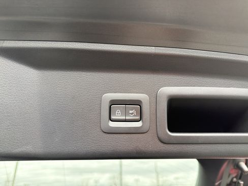 Used 2023 MAZDA CX-30 AWD 2.5 S w/ Premium Package image 25