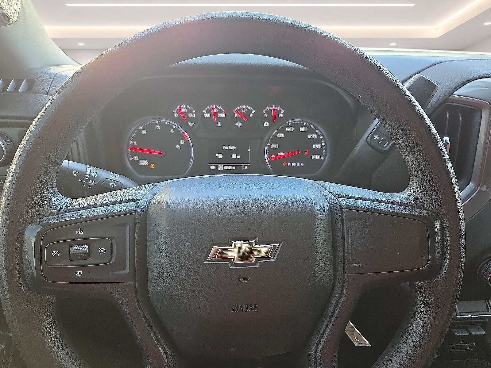 Used 2023 Chevrolet Silverado 2500 Custom w/ Custom Value Package AWD/4WD image 4