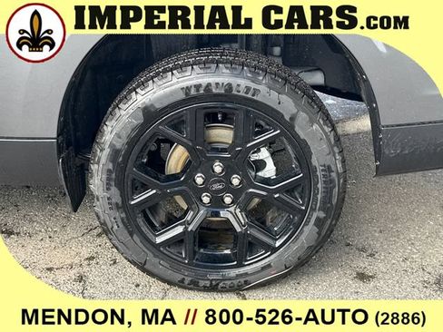 New 2026 Ford Maverick Lariat w/ Black Appearance Package AWD/4WD image 8