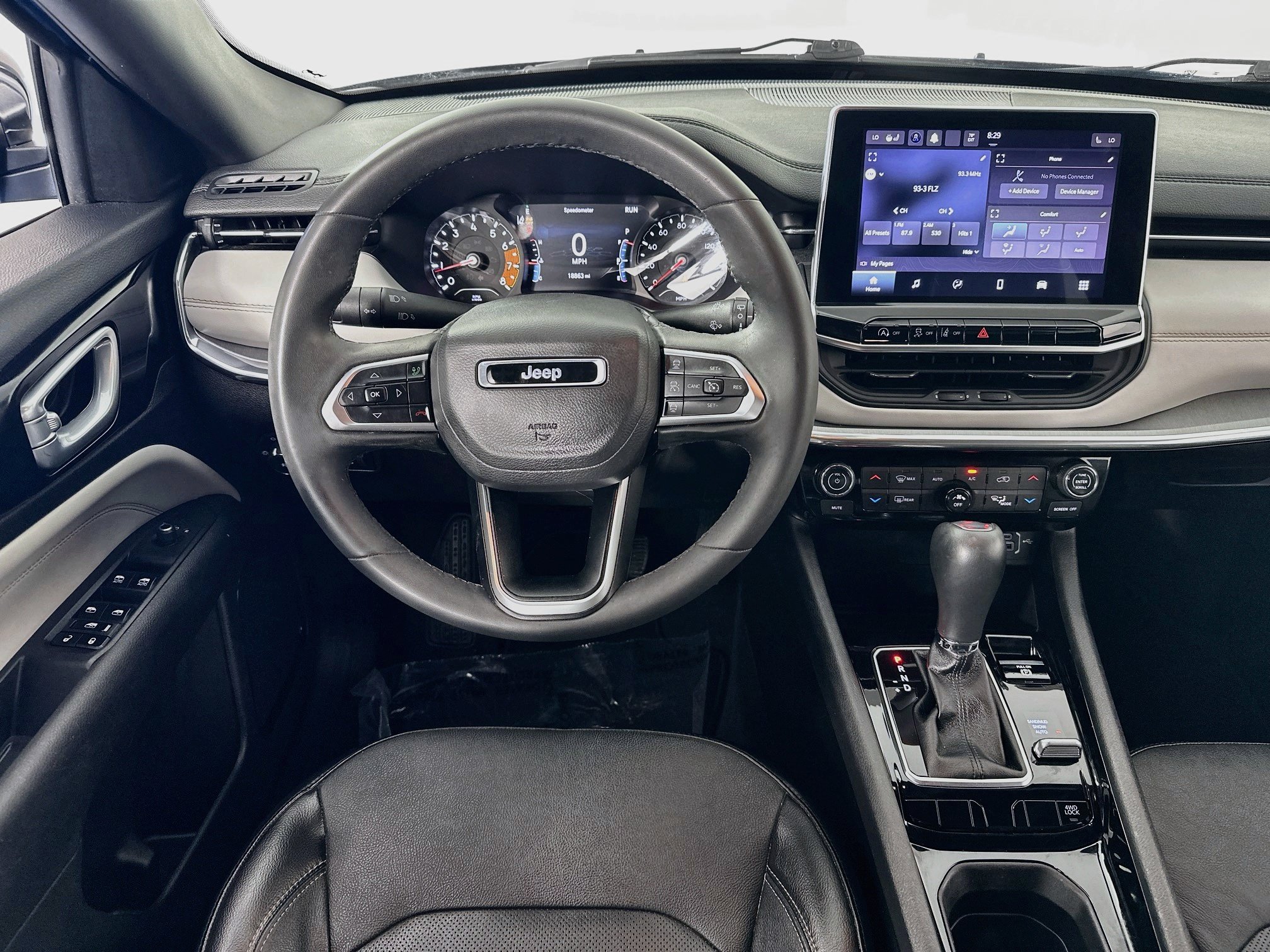 Used 2023 Jeep Compass Limited AWD/4WD image 21