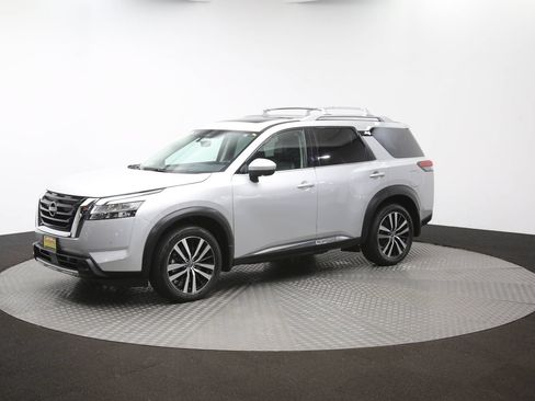 Used 2023 Nissan Pathfinder Platinum AWD/4WD image 54