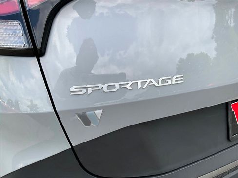 Used 2023 Kia Sportage X-Line w/ X-Line Premium Package AWD/4WD image 23
