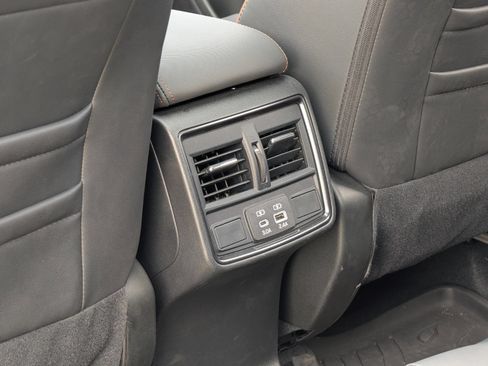 Used 2025 Subaru Forester Sport AWD/4WD image 38