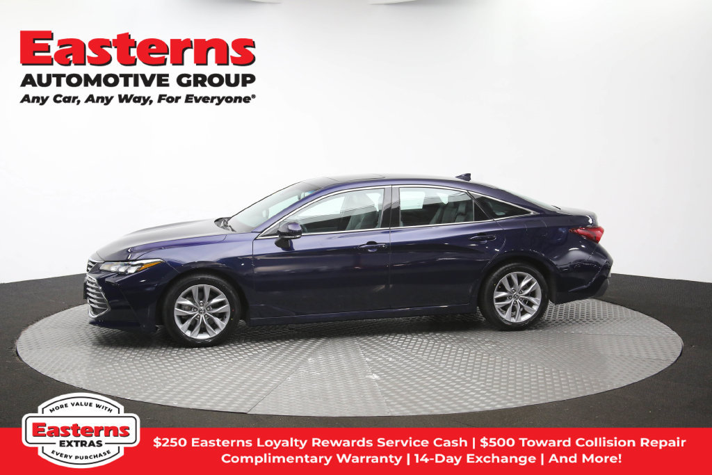 Used 2022 Toyota Avalon XLE w/ Moonroof Package FWD image 61