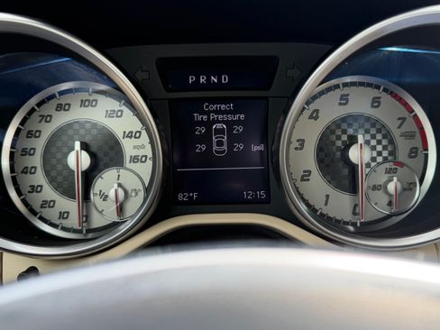 Used 2013 Mercedes-Benz SLK 250 image 8