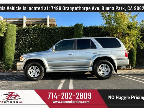 Used 2000 Toyota 4Runner SR5 RWD image 11