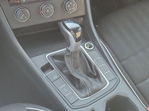 Certified 2024 Volkswagen Jetta Sport image 26