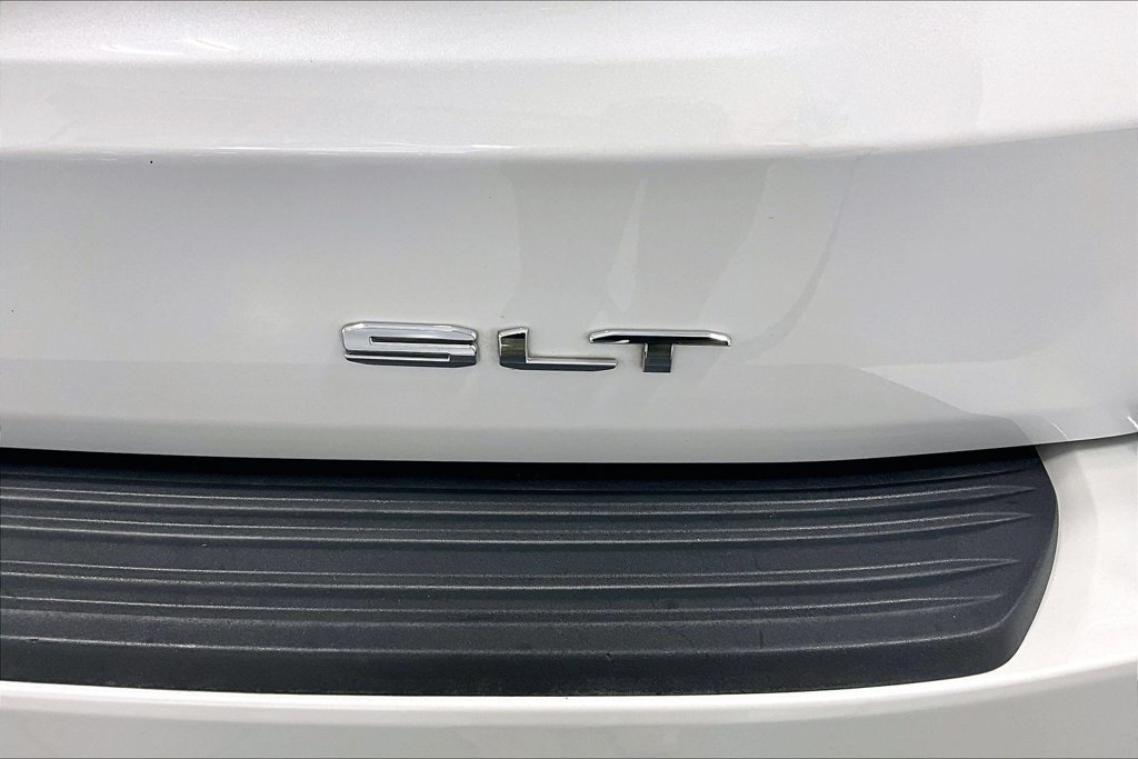 Used 2021 GMC Yukon SLT w/ SLT Premium Package RWD image 38