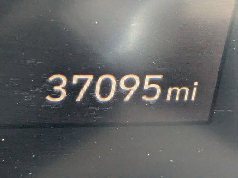 Used 2024 Hyundai Kona Limited AWD/4WD image 32