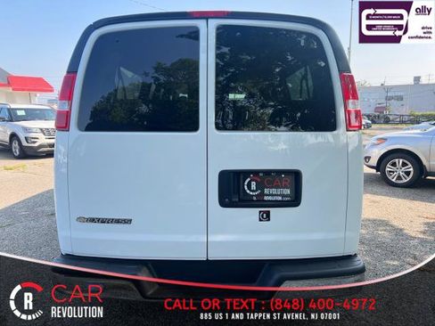 Used 2020 Chevrolet Express 3500 LT w/ LT Preferred Equipment Group image 7