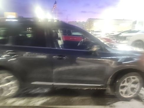 Used 2018 Subaru Forester 2.5i Touring w/ Popular Package #2 image 4