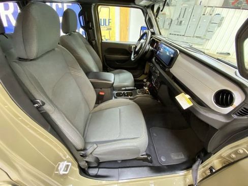 Used 2026 Jeep Wrangler Sport image 25
