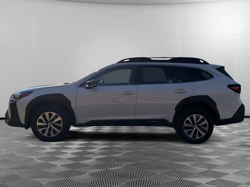 Certified 2024 Subaru Outback Premium image 4