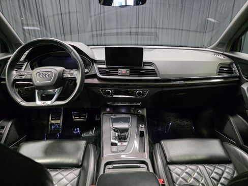 Used 2020 Audi SQ5 Premium Plus w/ Premium Plus Package AWD/4WD image 21
